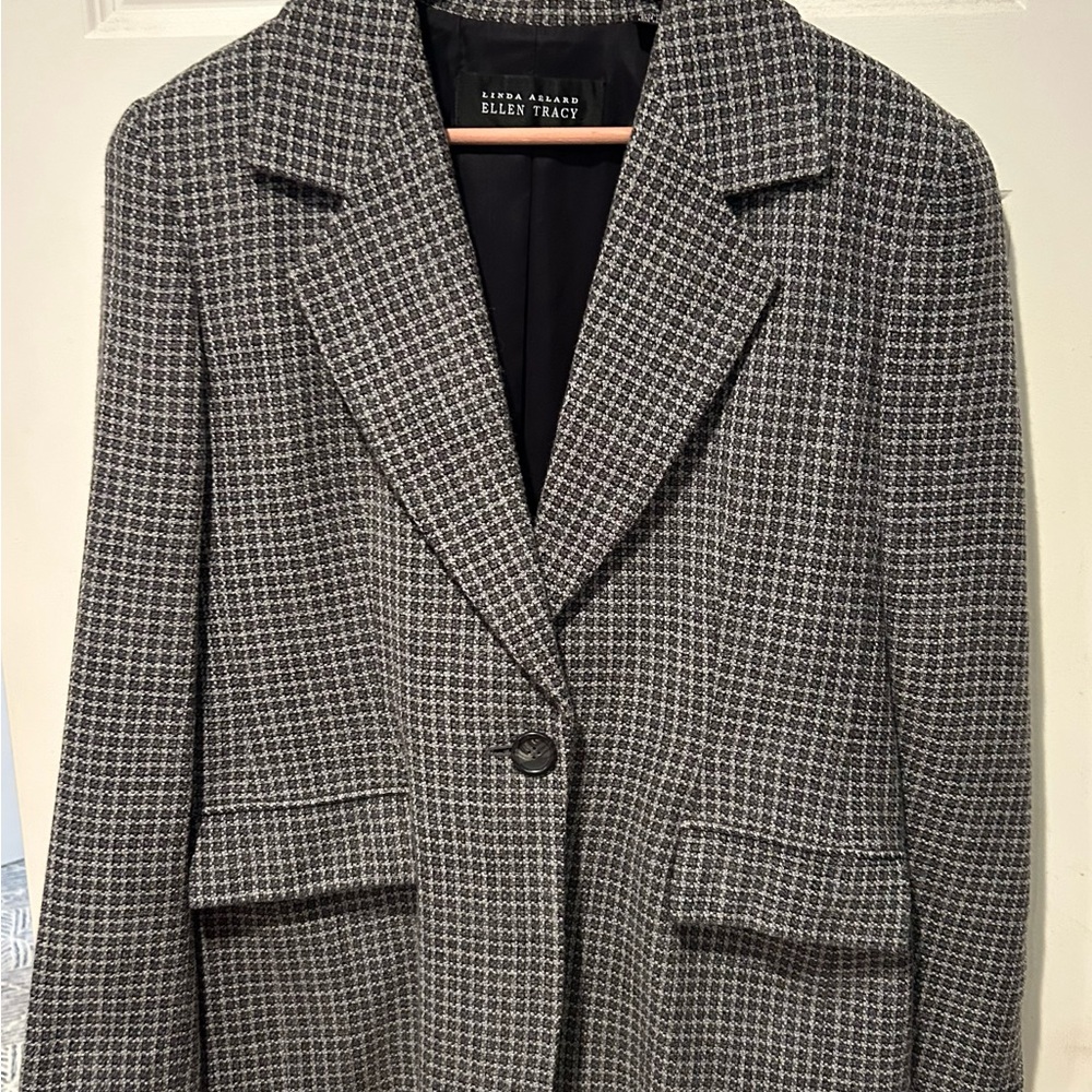 Ellen Tracy Women's Black and White Jacket